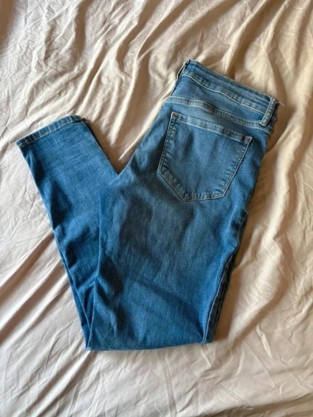 Old Navy Blue Skinny Jeans, Size M